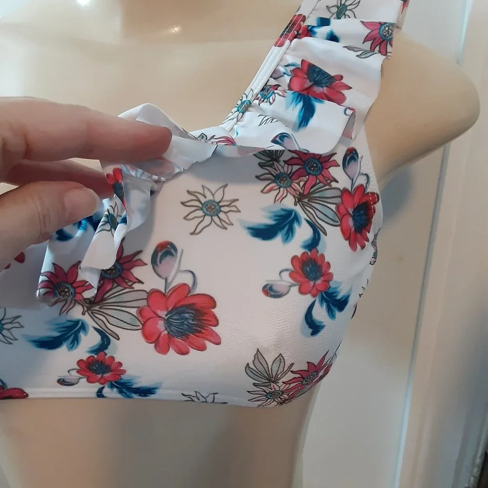 NWOT One Shoulder Floral Swimsuit Kids Bikini Top Girls Bathing Suit